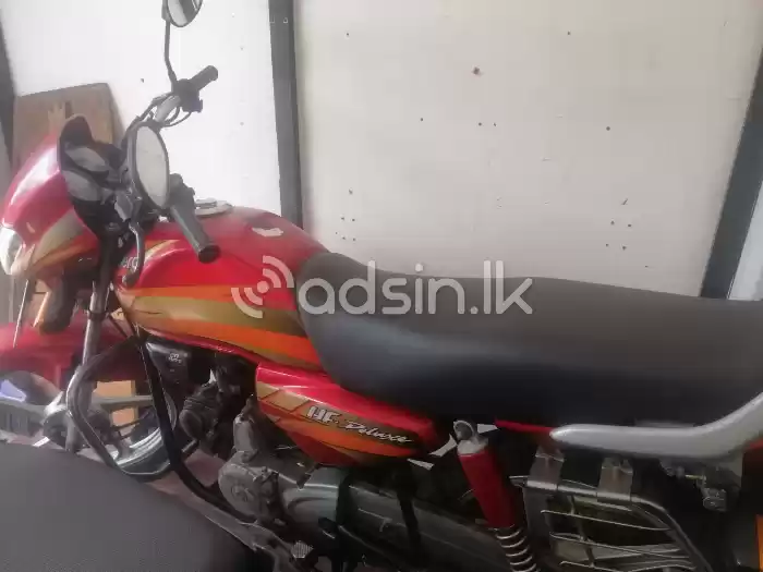 Hero HF Deluxe 2018 (Used)