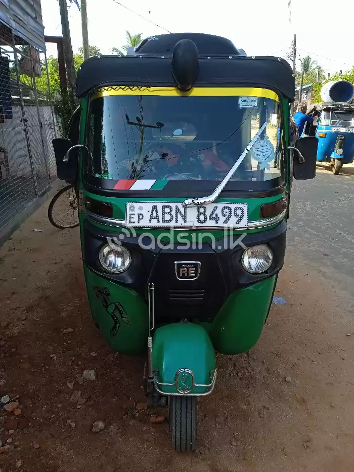 Bajaj RE 2016 (Reconditioned)