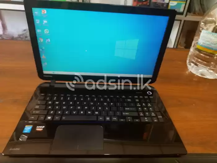 Toshiba Toshiba i7 4th gen (Used)