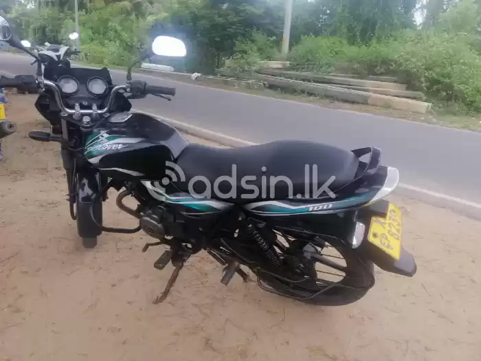 Bajaj Discover 2012 (Used)
