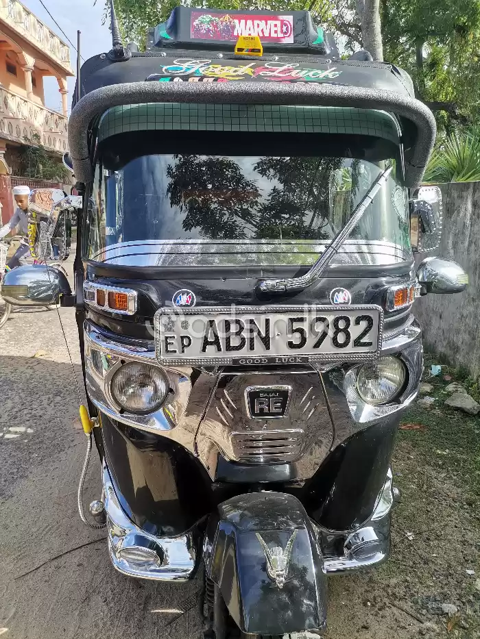 Bajaj RE 2016 (Used)