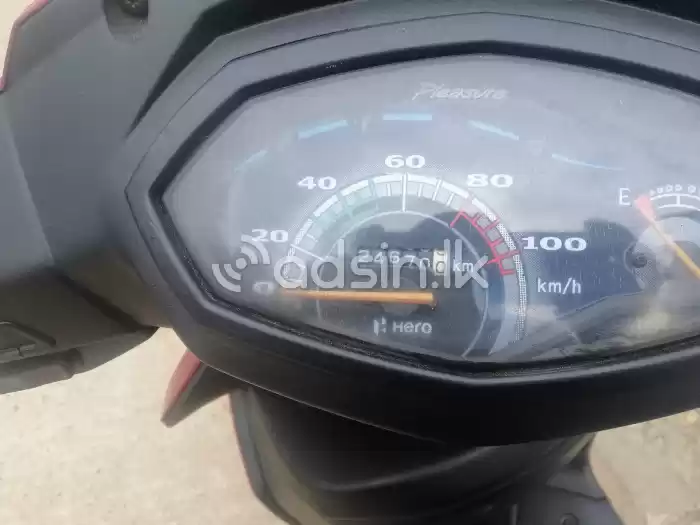 Hero Pleasure 2015 (Used)