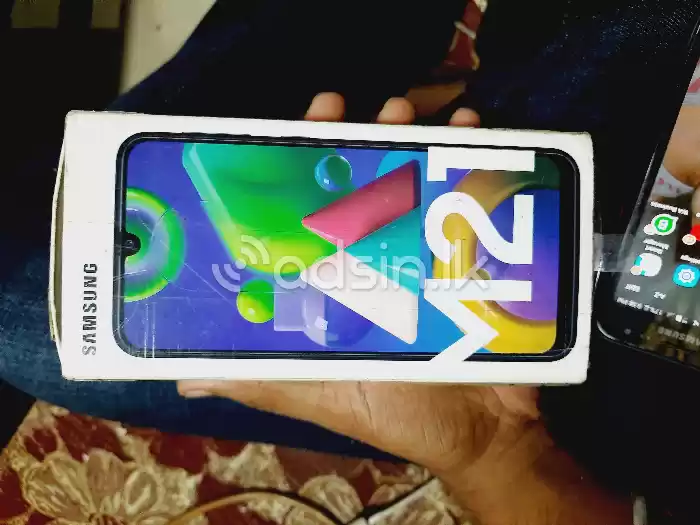 Samsung Galaxy M21 128GB (Used)