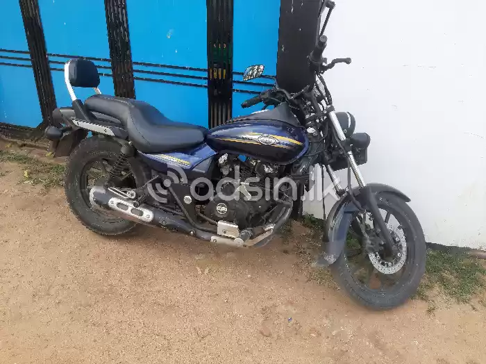 Bajaj Avenger 2016 (Used)