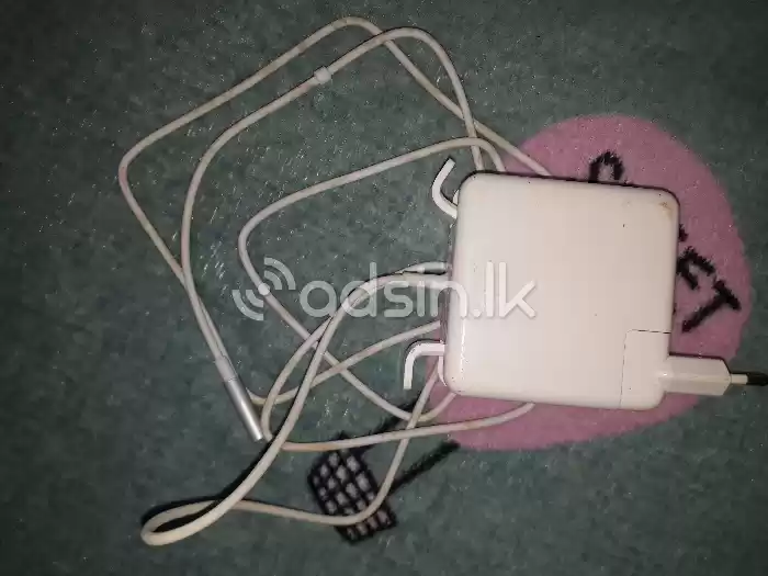 Apple MacBook MacBook Pro charger (Used)