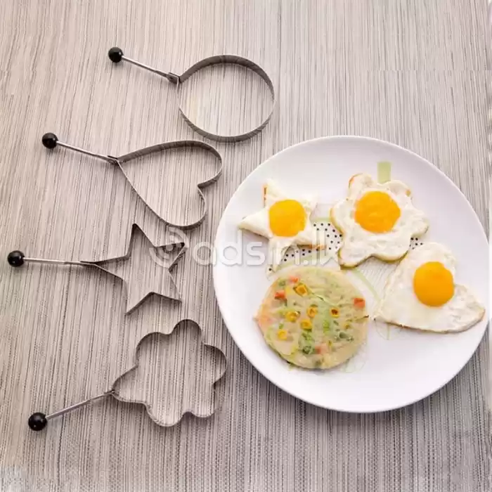 Stainless steel omelette maker