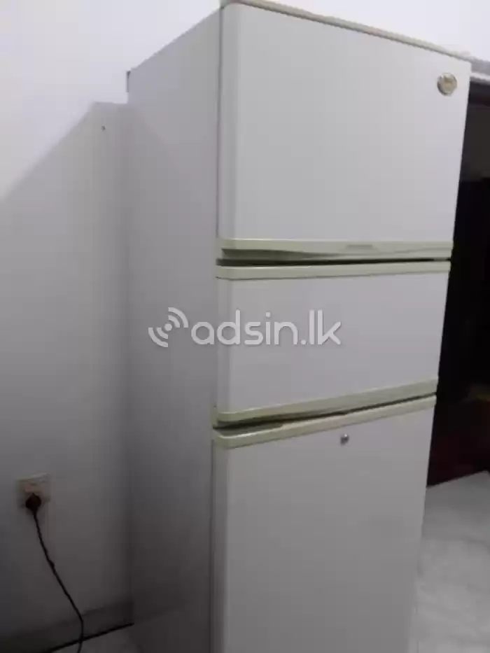 LG REFRIGERATOR