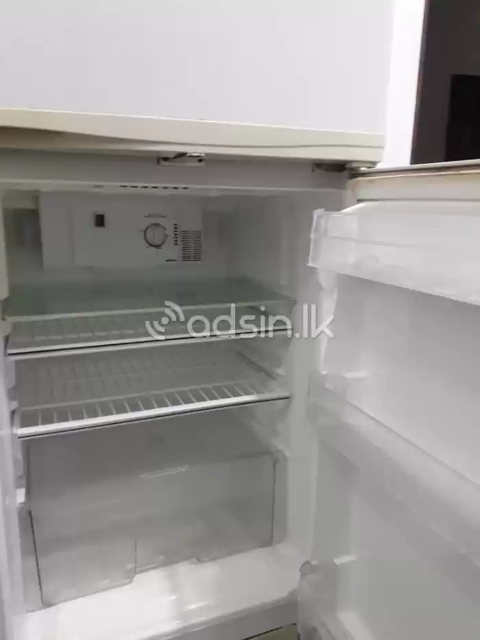 LG REFRIGERATOR