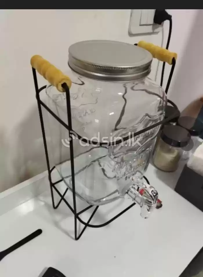 Single juice dispenser