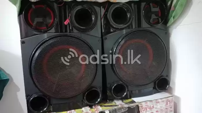 LG MINI HI – FI SYSTEM