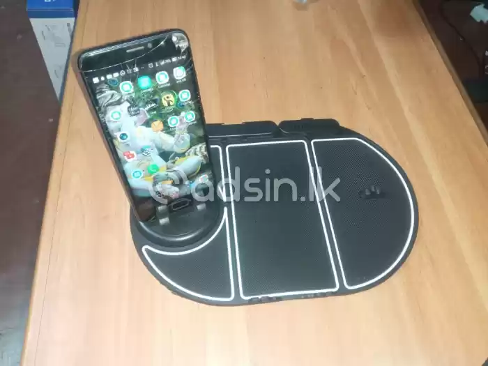 CAR Dashboard MAT - Mobile Phone Stand Holder Pad