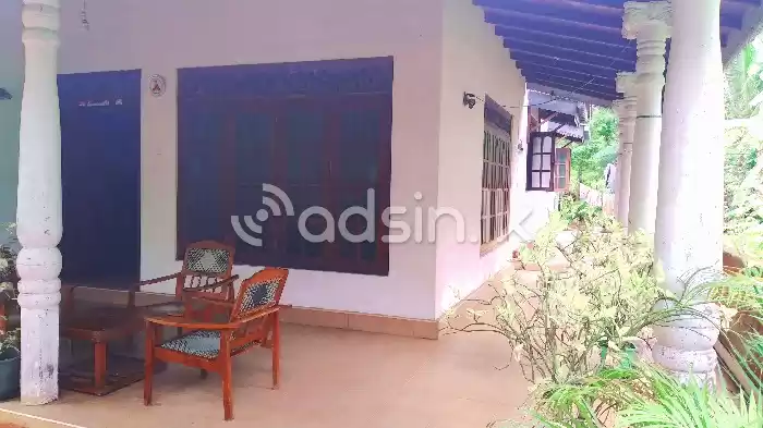 සියලු පහසුකම් සහිත නිවසක් විකිණීමට( Matara)