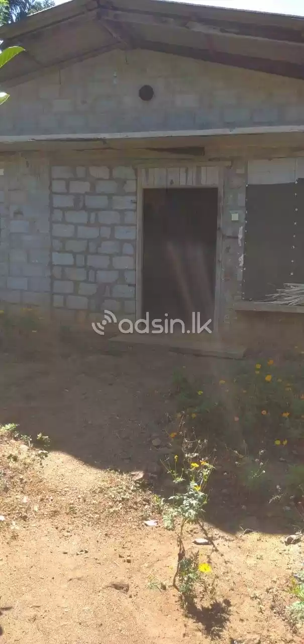 House for sale in Kandy Hanthane